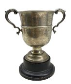 Silver two handled challenge cup 'Selsdon Park Golf Club H21cm Sheffield 1933 Maker Viners 24.8oz on