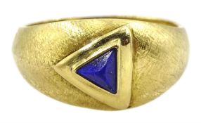 18ct textured gold single stone triangle cut lapis lazuli ring