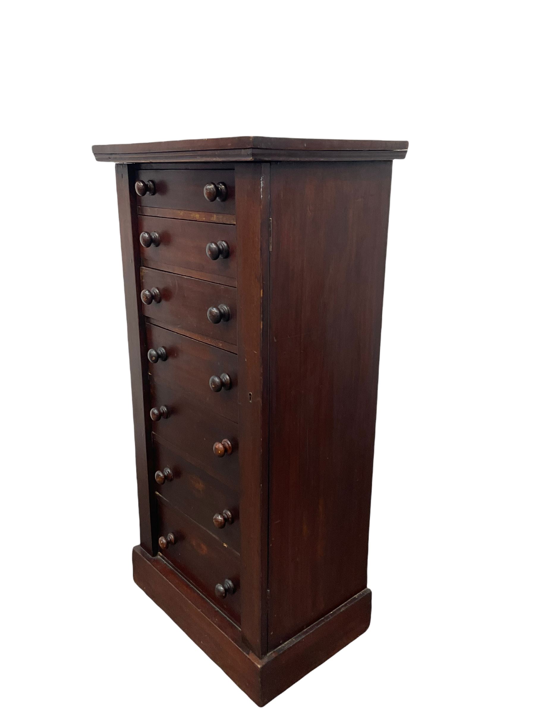 Victorian mahogany Wellington chest - Image 2 of 4
