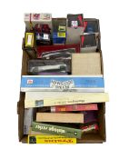 Miscellaneous toys including diecast vehicles