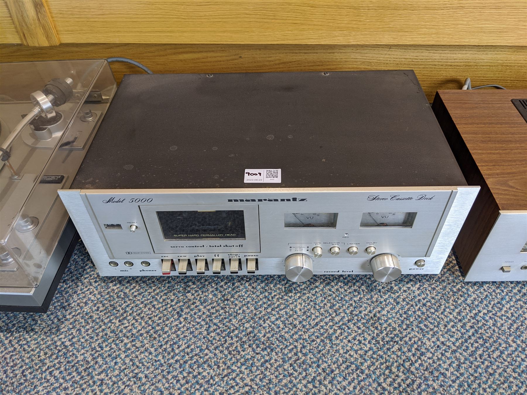 Audio equipment comprising a Leak 1800 tuner amplifier - Image 4 of 5