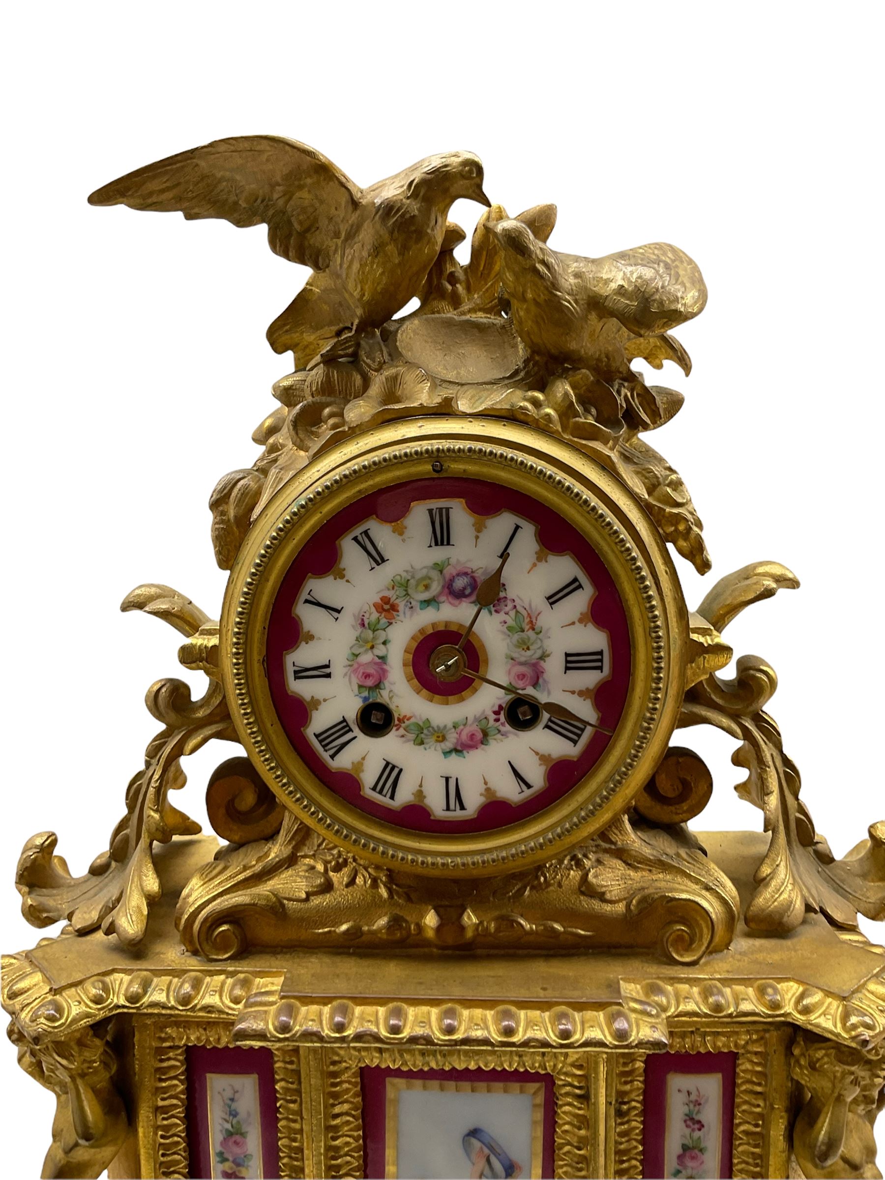 French Napoleon III mantle clock in a gilt speller rococo case surmounted by two birds taking flight - Image 3 of 4
