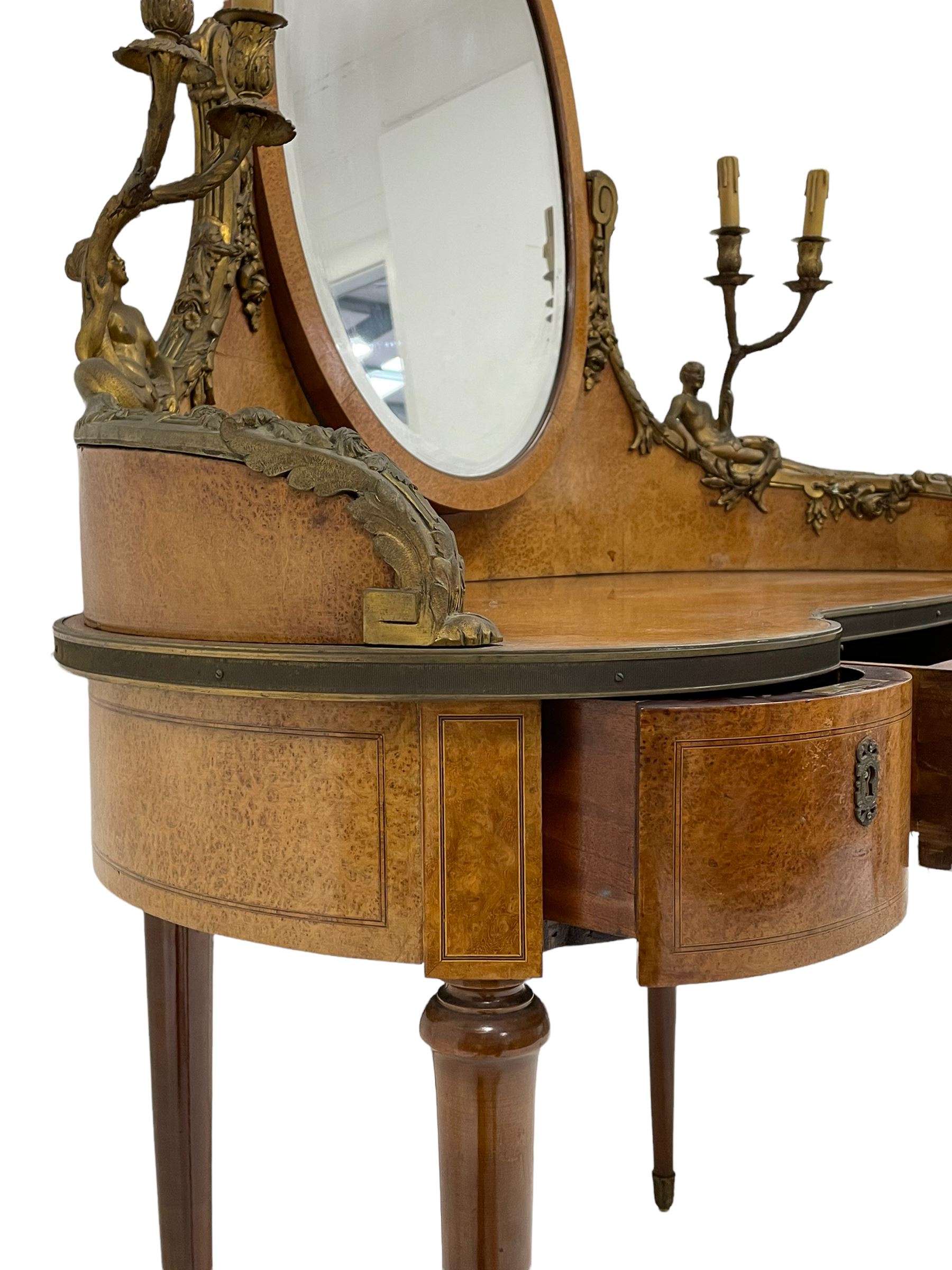 Late 19th century amboyna and ormolu mounted dressing table - Image 8 of 15