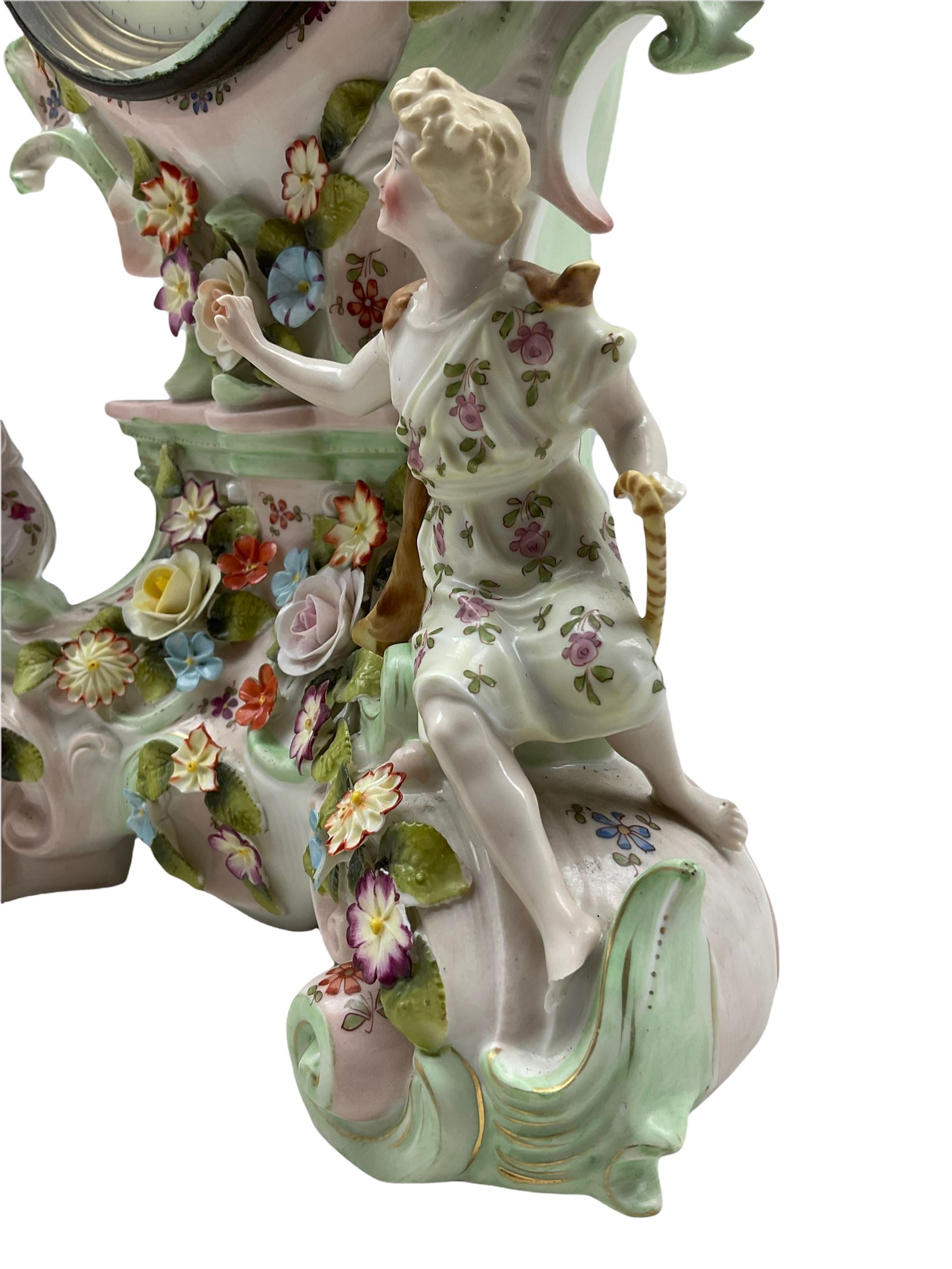 Mid-19th century continental porcelain mantle clock in the Meissen Rococo style decorated with encru - Image 3 of 3