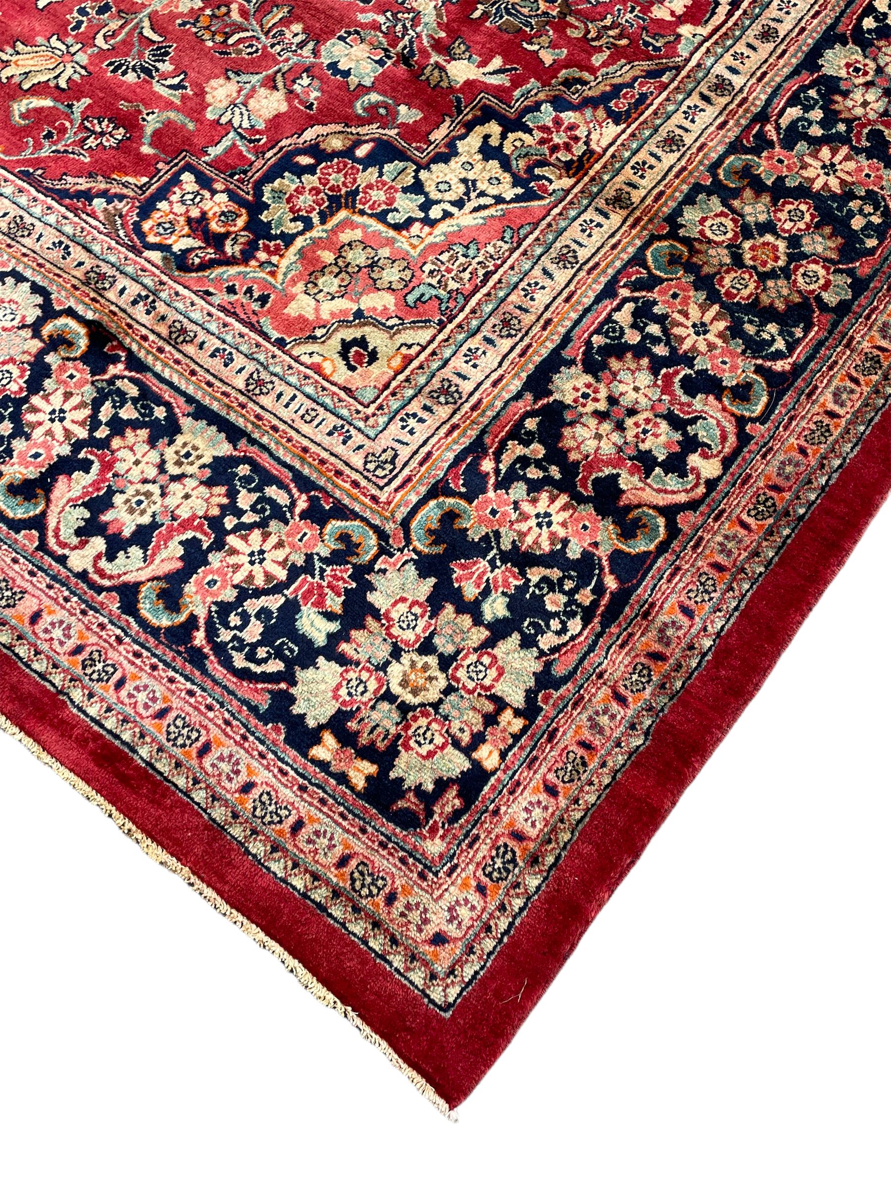 Persian Mahal red ground carpet - Image 4 of 9