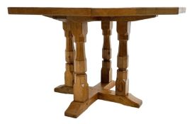 'Oakleafman' oak dining table