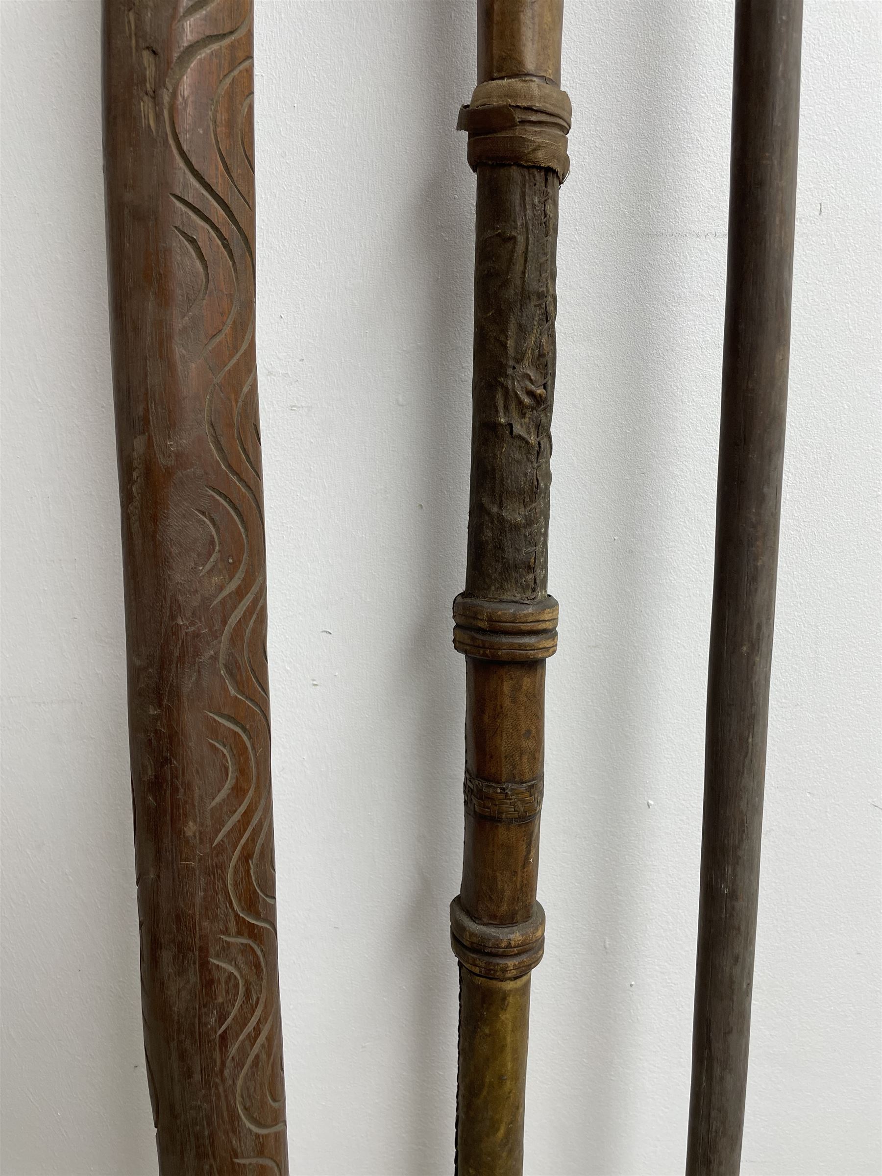 Pair of African carved wooden paddle clubs - Image 7 of 15