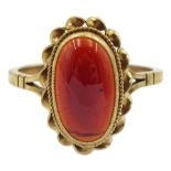 9ct gold single stone cabochon garnet ring