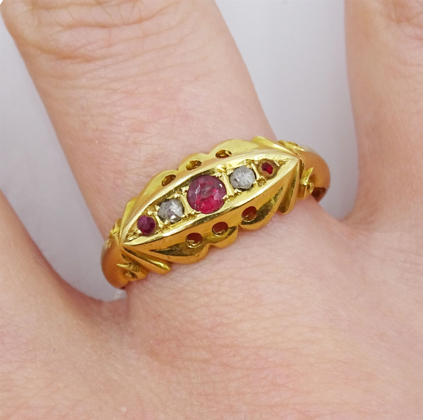 Early 20th century 18ct gold five stone diamond and pink stone ring - Image 2 of 5