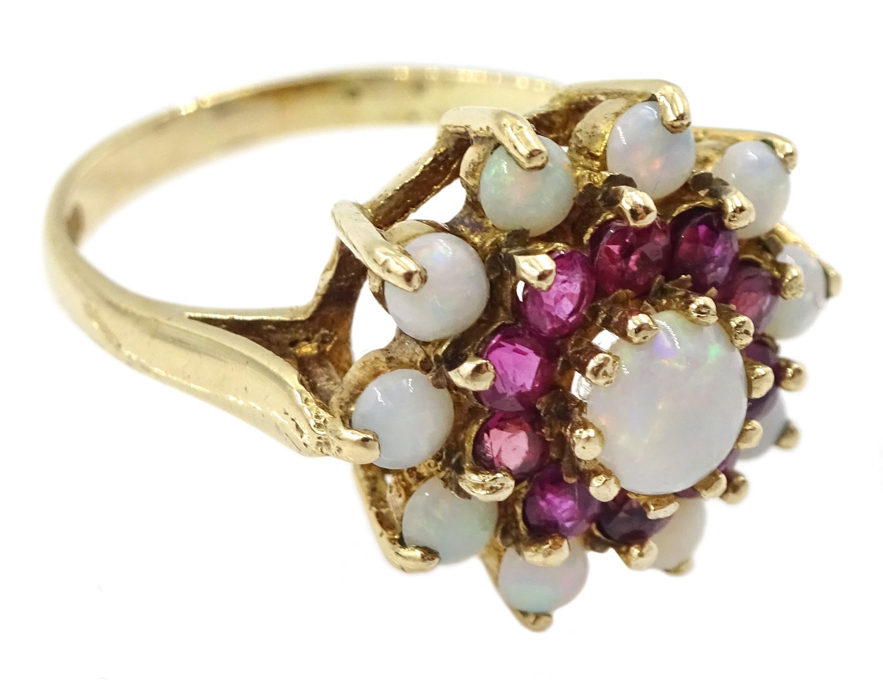 9ct gold opal and ruby cluster ring - Image 3 of 4