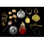 Victorian and later jewellery including gold sparrow brooch