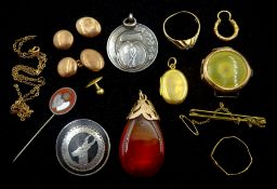 Victorian and later jewellery including gold sparrow brooch