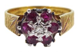 18ct gold garnet and diamond cluster ring