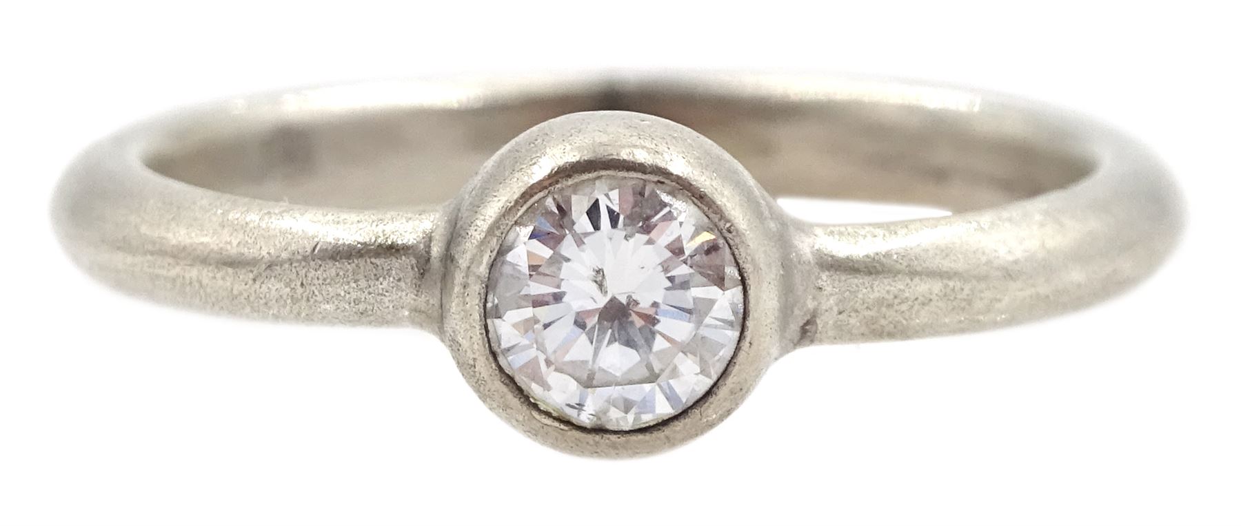 Silver single round brilliant cut diamond ring