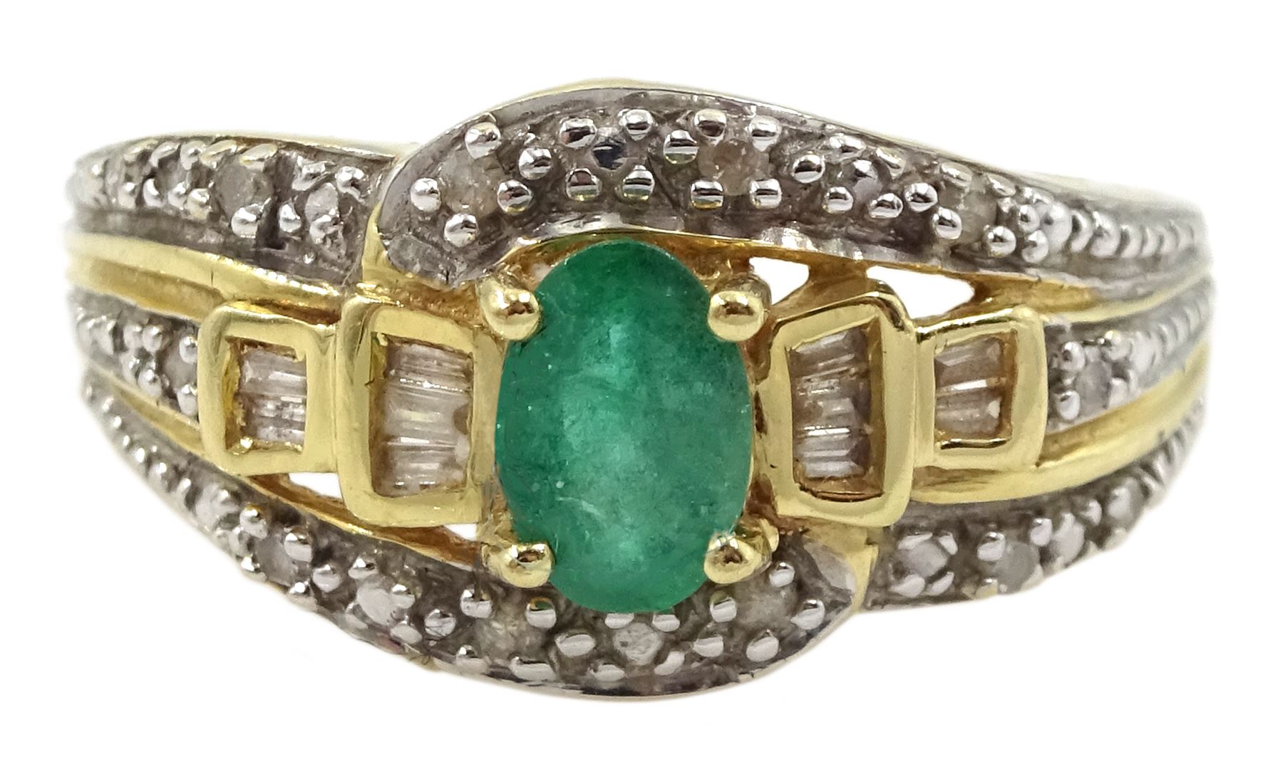 14ct gold oval cut emerald