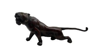 Early 20th century Japanese bronze model of a snarling tiger