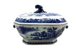 18th century Chinese export ware blue and white tureen with with scroll finial and rabbit mask handl