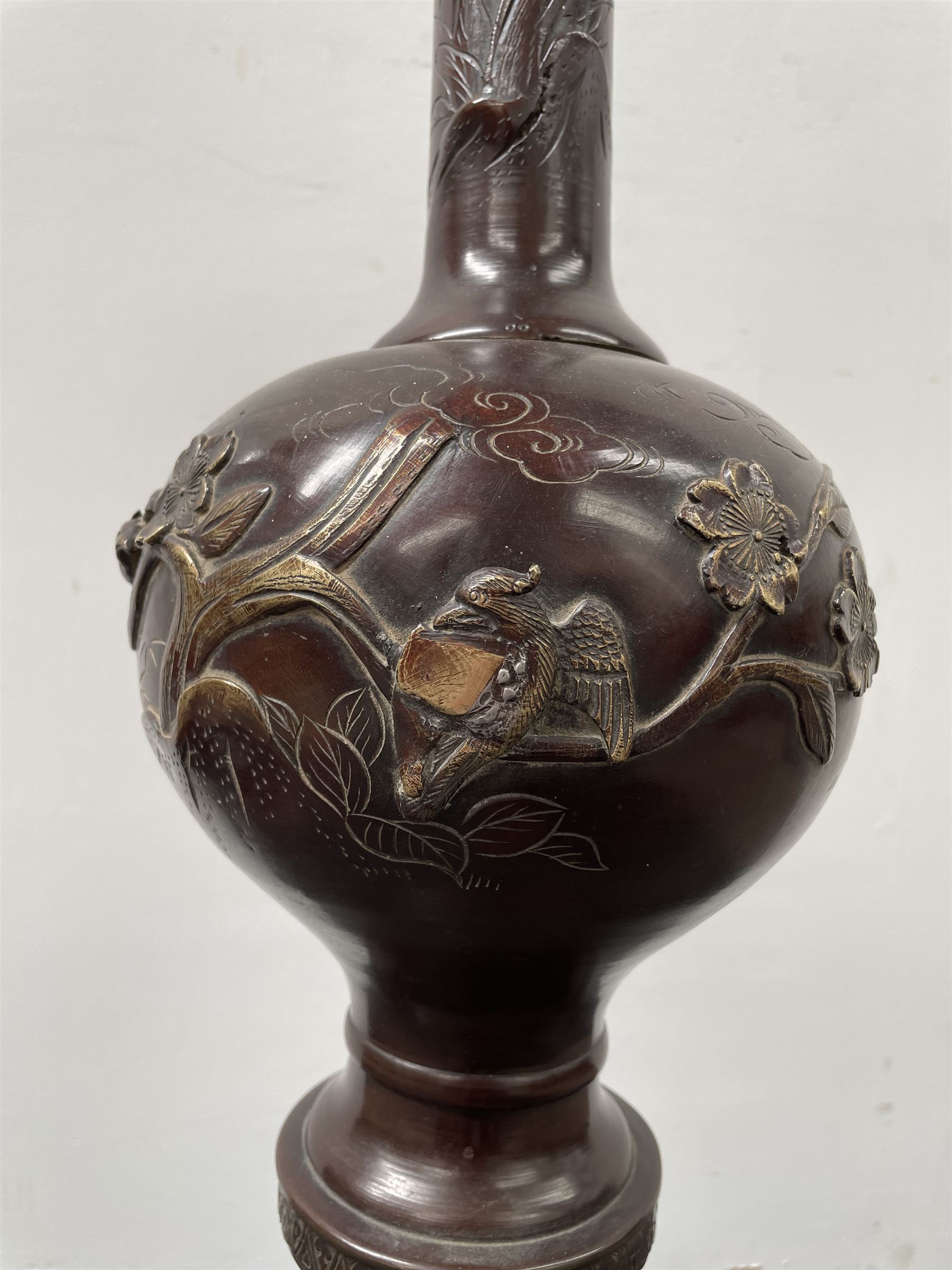 Early 20th century Japanese bronze standard lamp of baluster design decorated with a raised pattern - Image 2 of 3