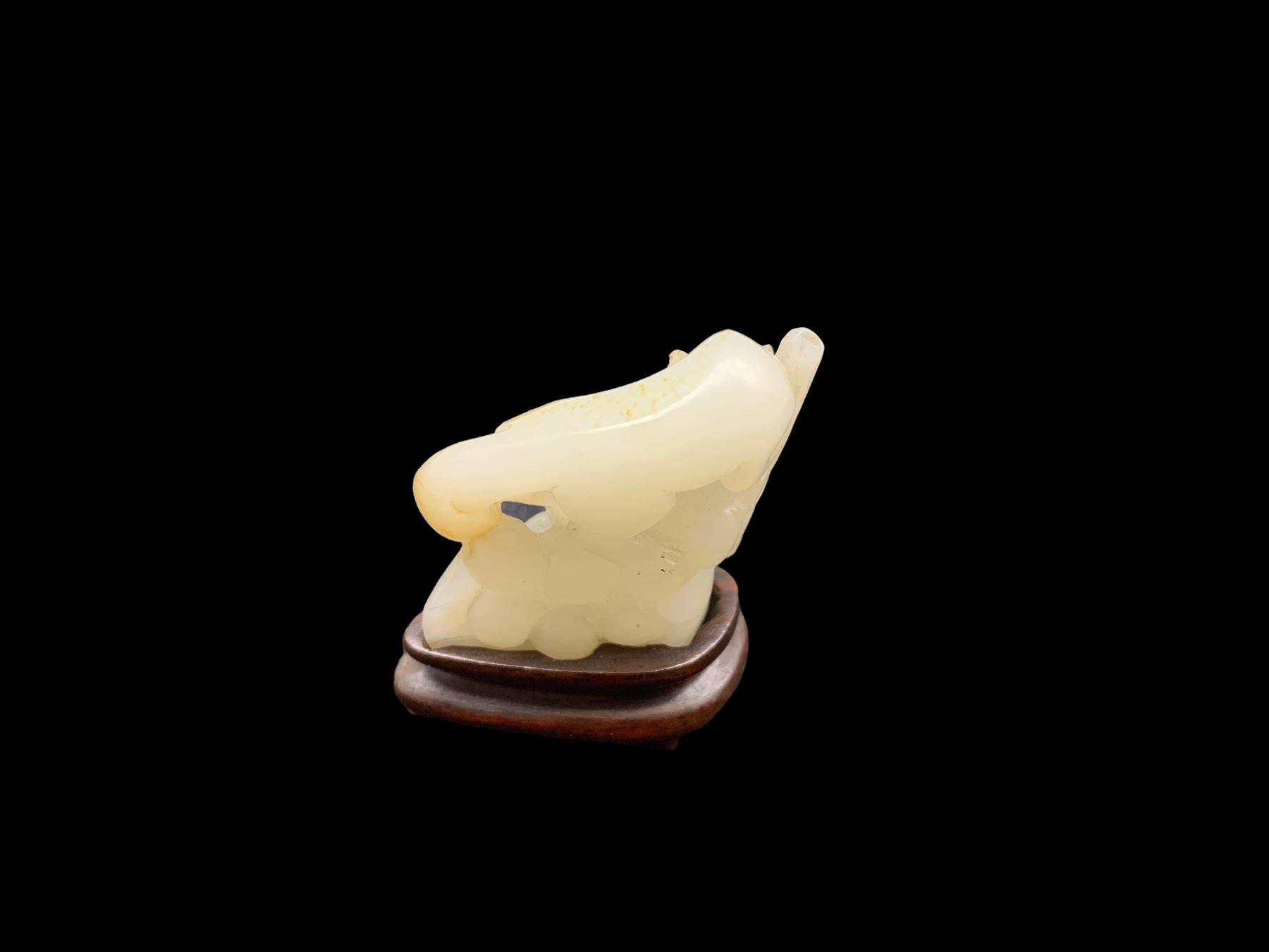 Chinese jade carved as two frogs W5cm and another carved as a fox on a rock W4.5cm - Image 2 of 4