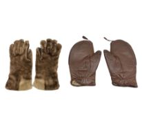 Pair reversible leather flying gloves with fur lining