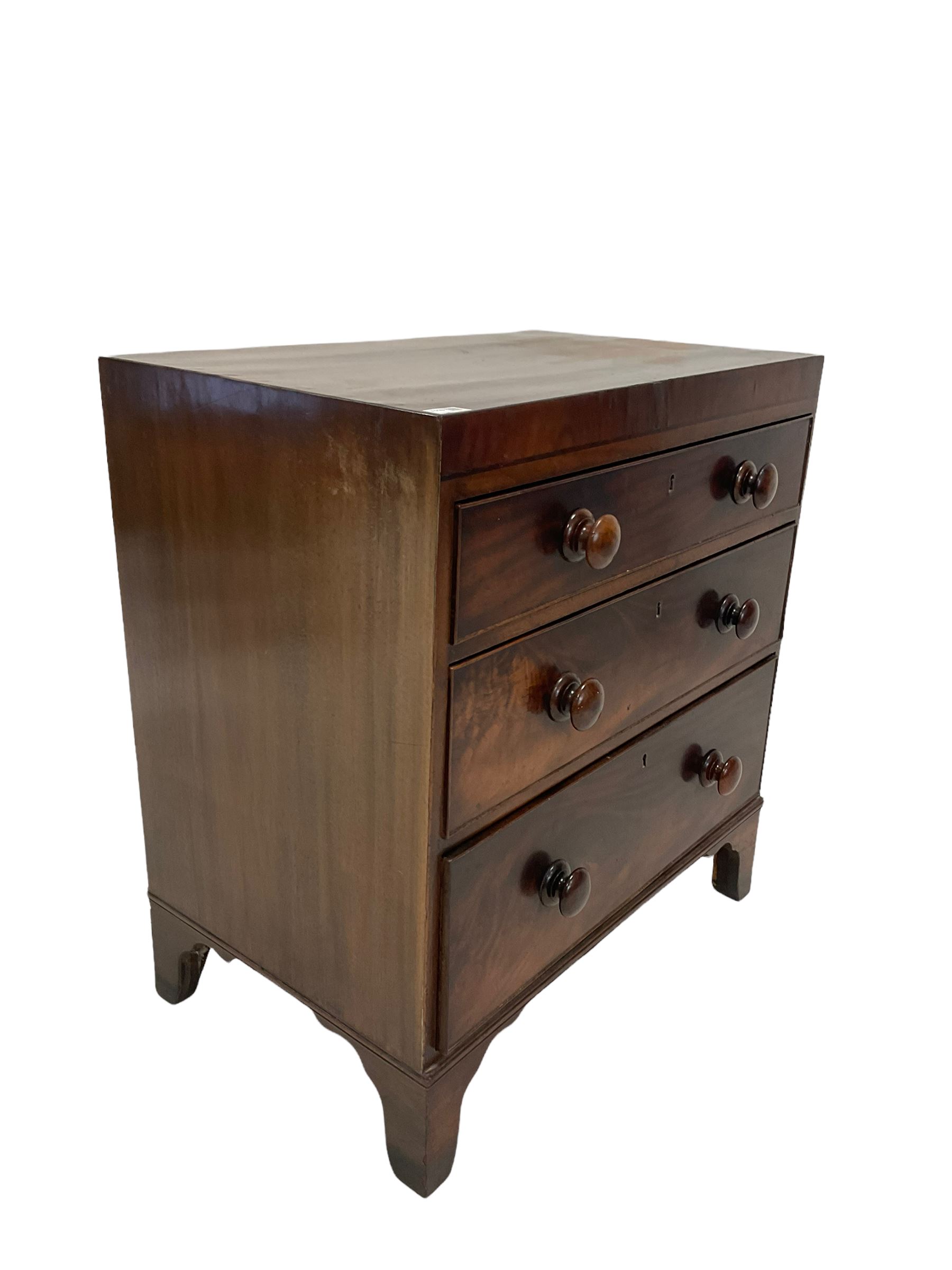 19th century mahogany chest - Image 2 of 4