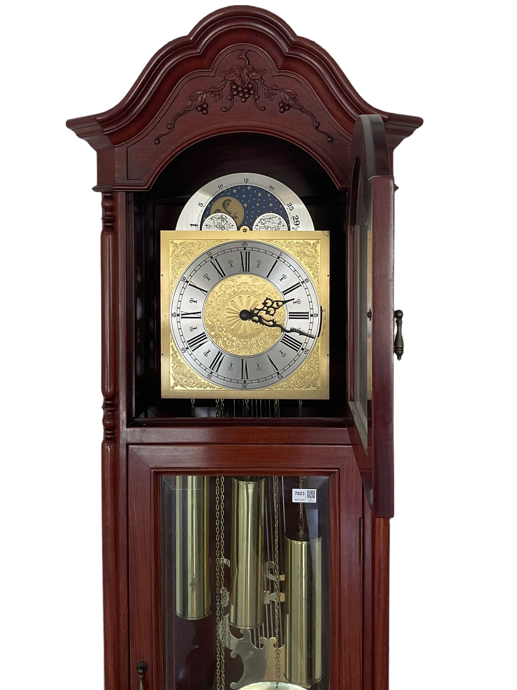 An impressive 20th century longcase clock in a mahogany case with an arched pediment - Image 3 of 4