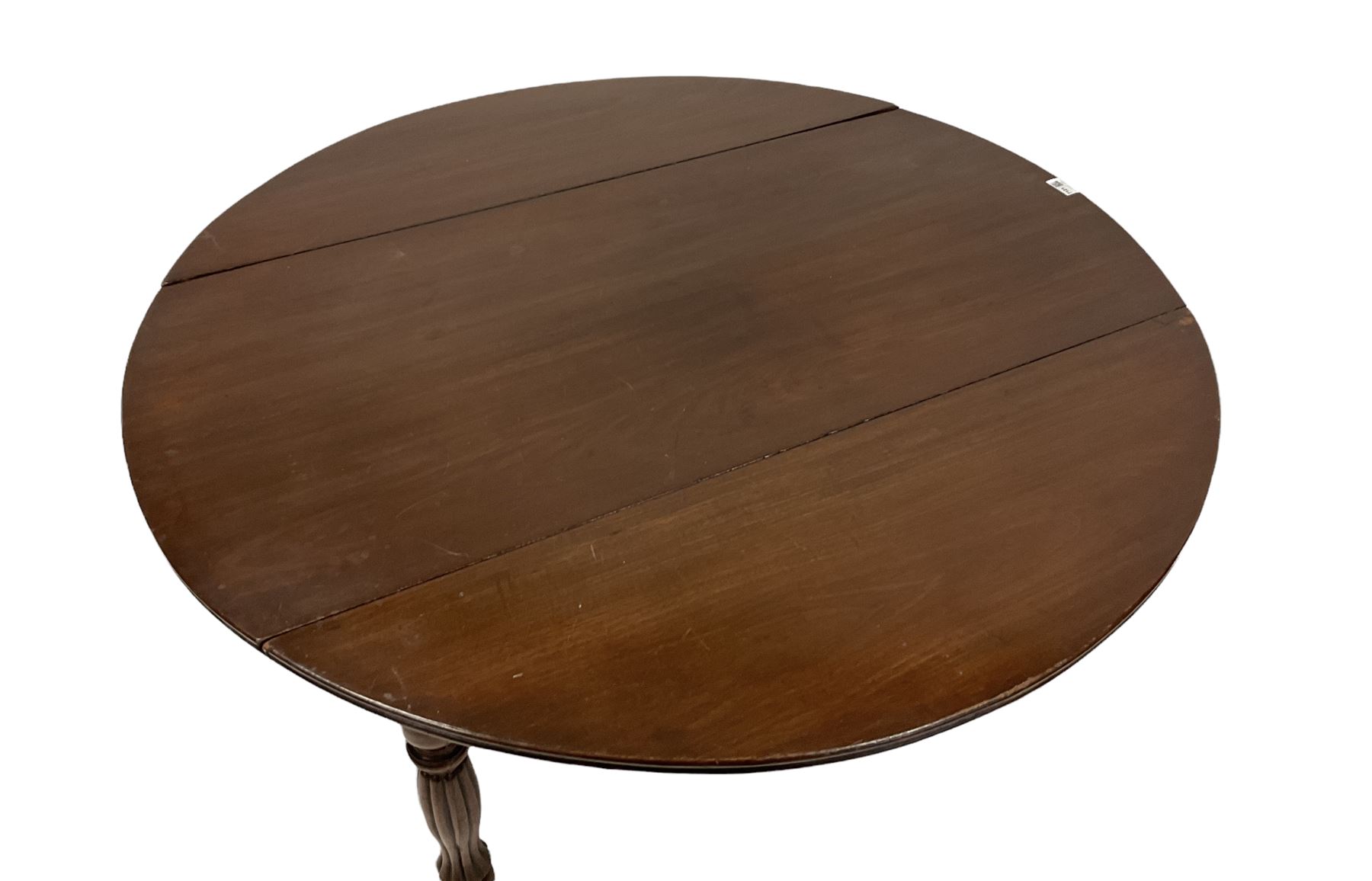 Early Victorian mahogany dropleaf table on turned lobe carved supports - Image 3 of 3