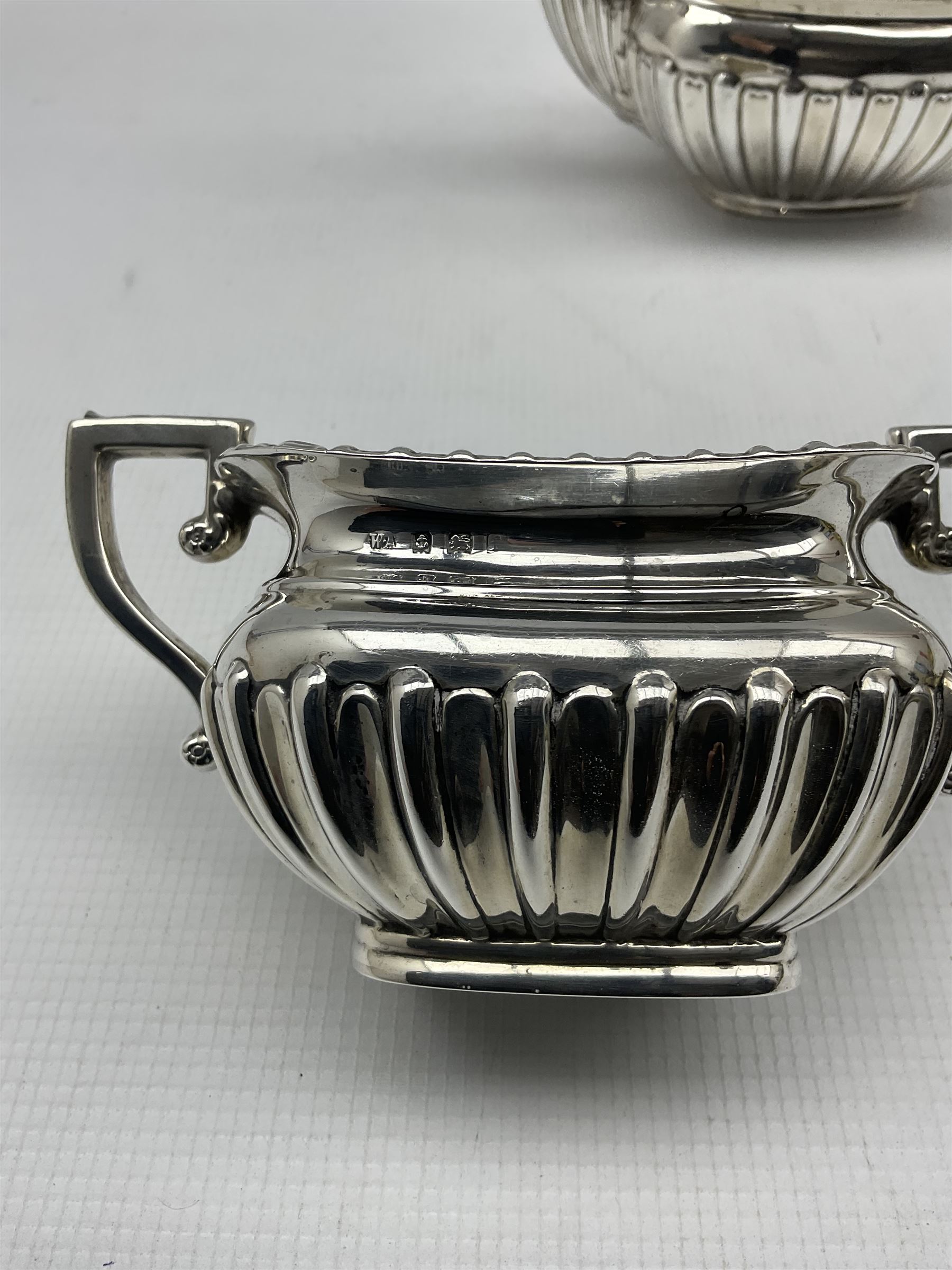 Edwardian silver three piece tea set of rectangular design with gadrooned edge and half body decorat - Image 4 of 4