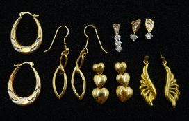 9ct gold jewellery including footprints in the sand design hoop earrings
