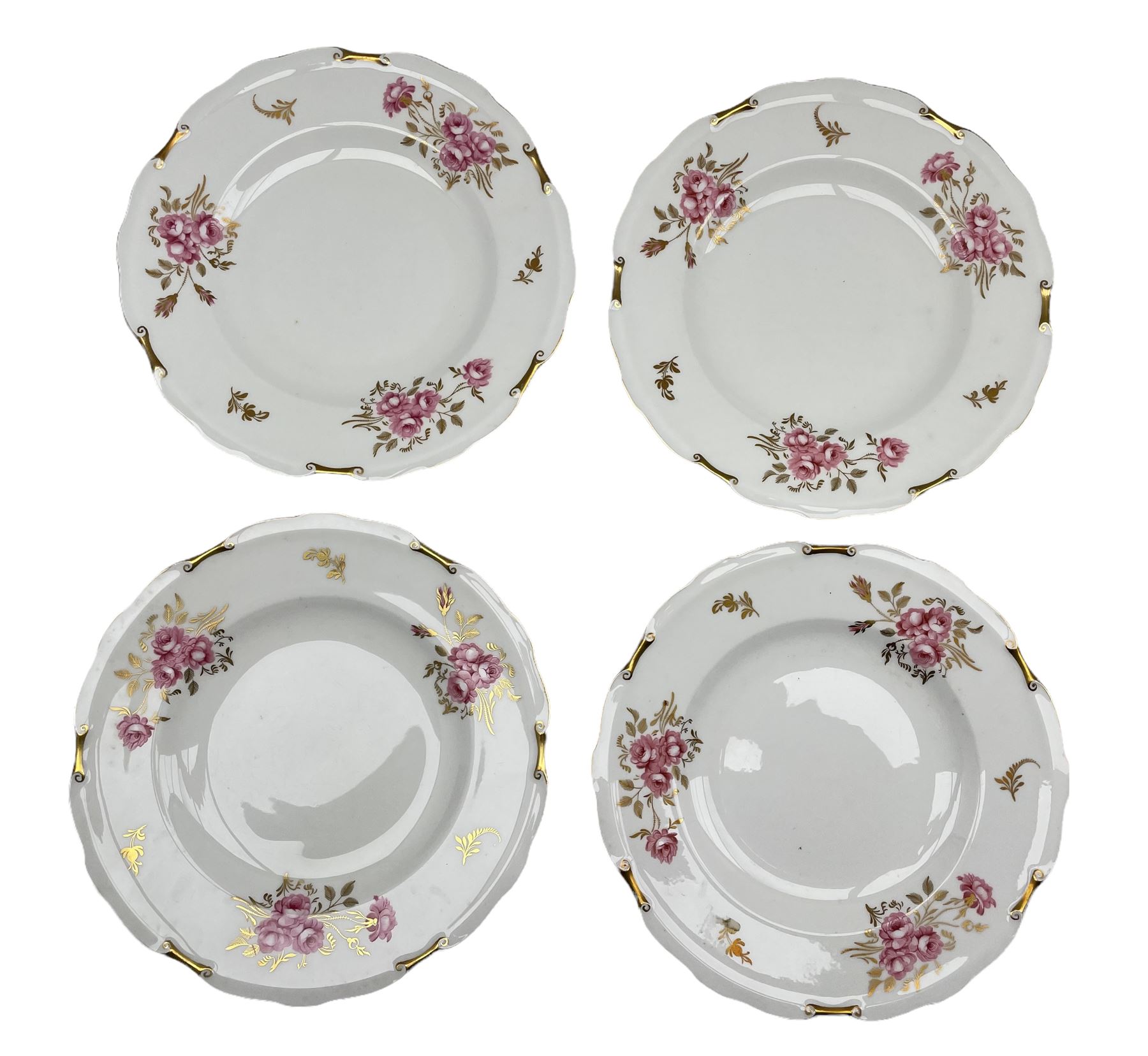 Set of four Royal Crown Derby 'Pinxton Roses' pattern plates