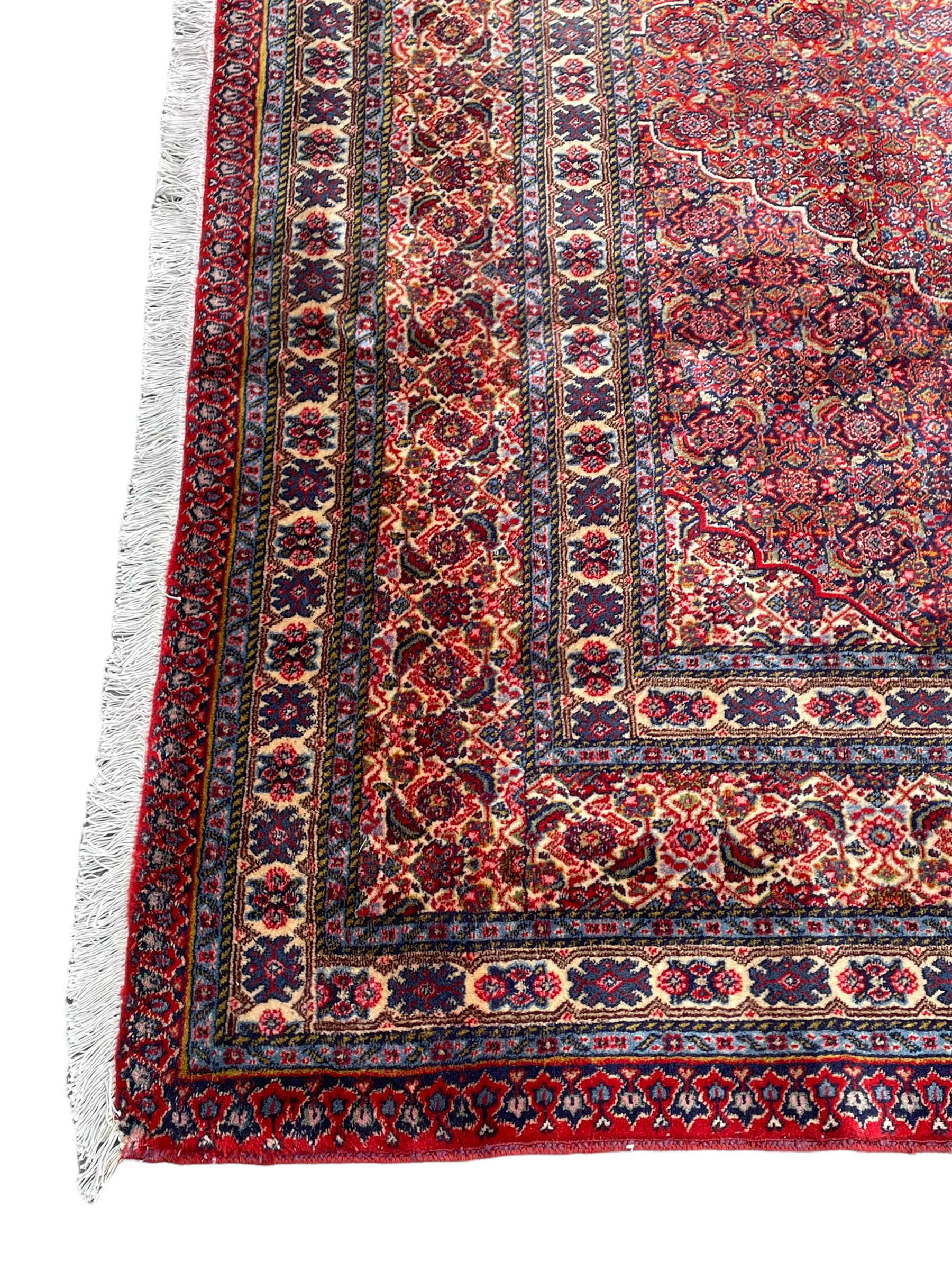 Fine Persian Bijar rug - Image 2 of 10