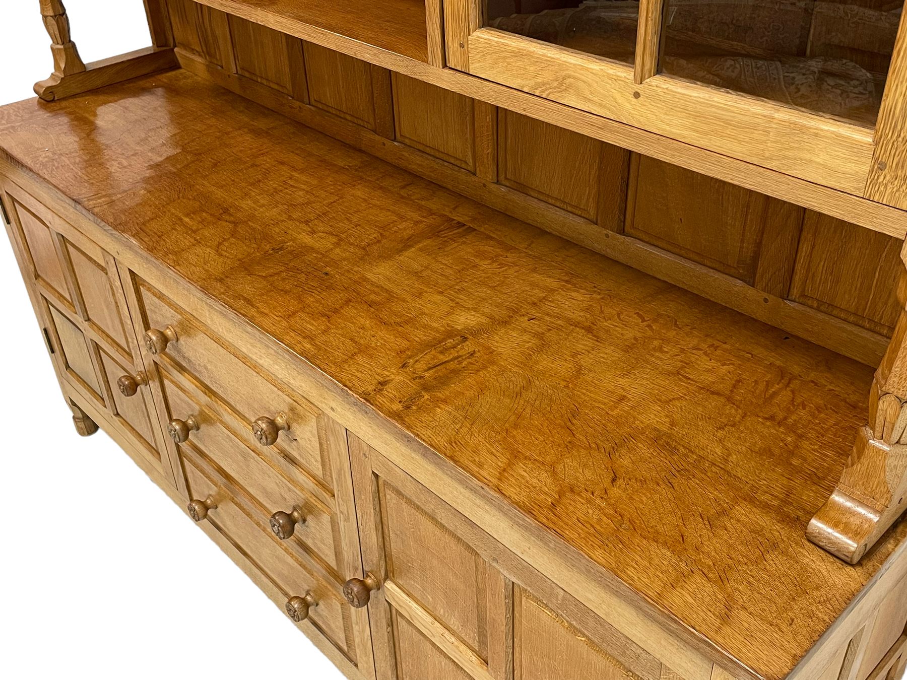 Wrenman - oak dresser - Image 8 of 9