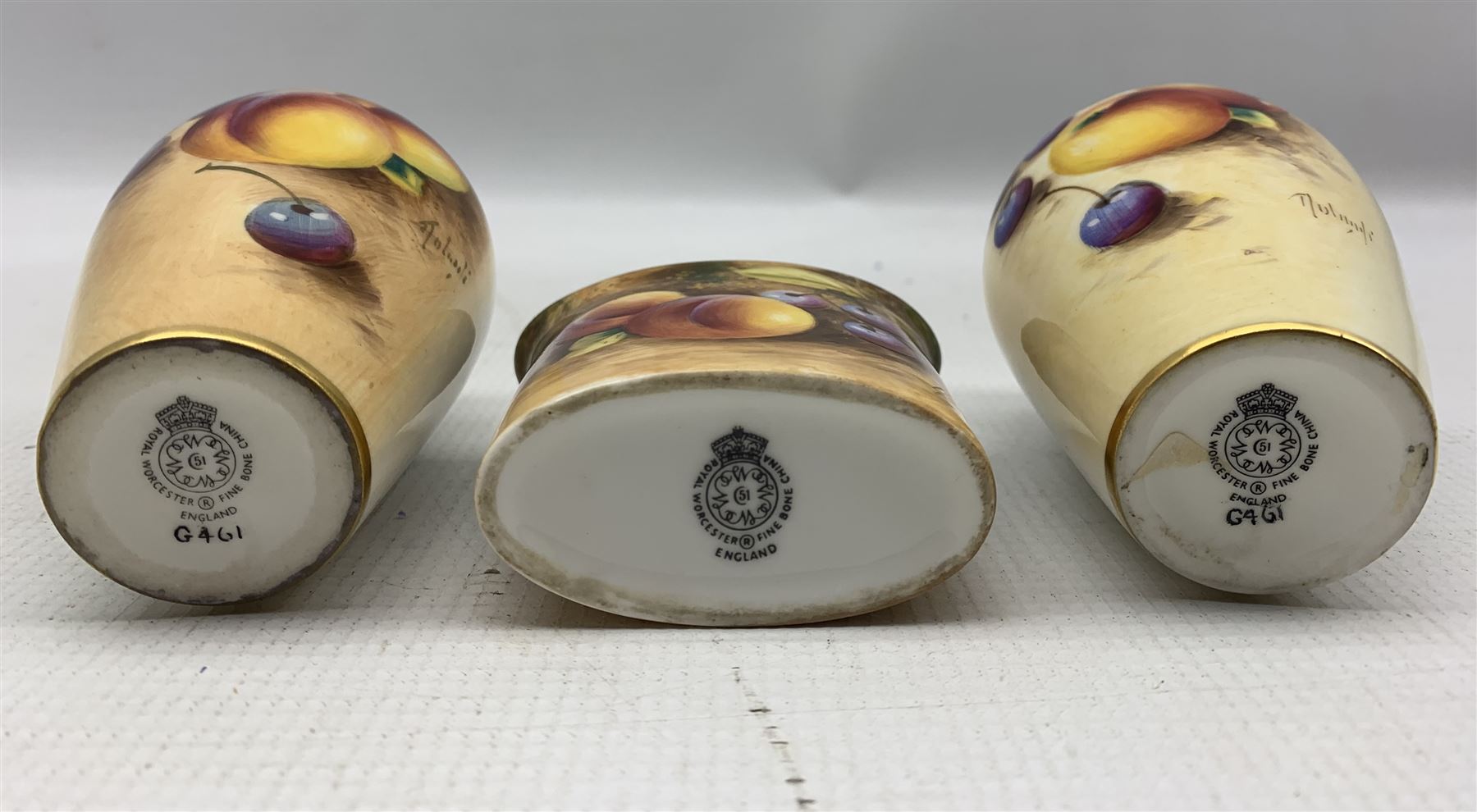 Pair of Royal Worcester vases by Roberts - Image 5 of 5