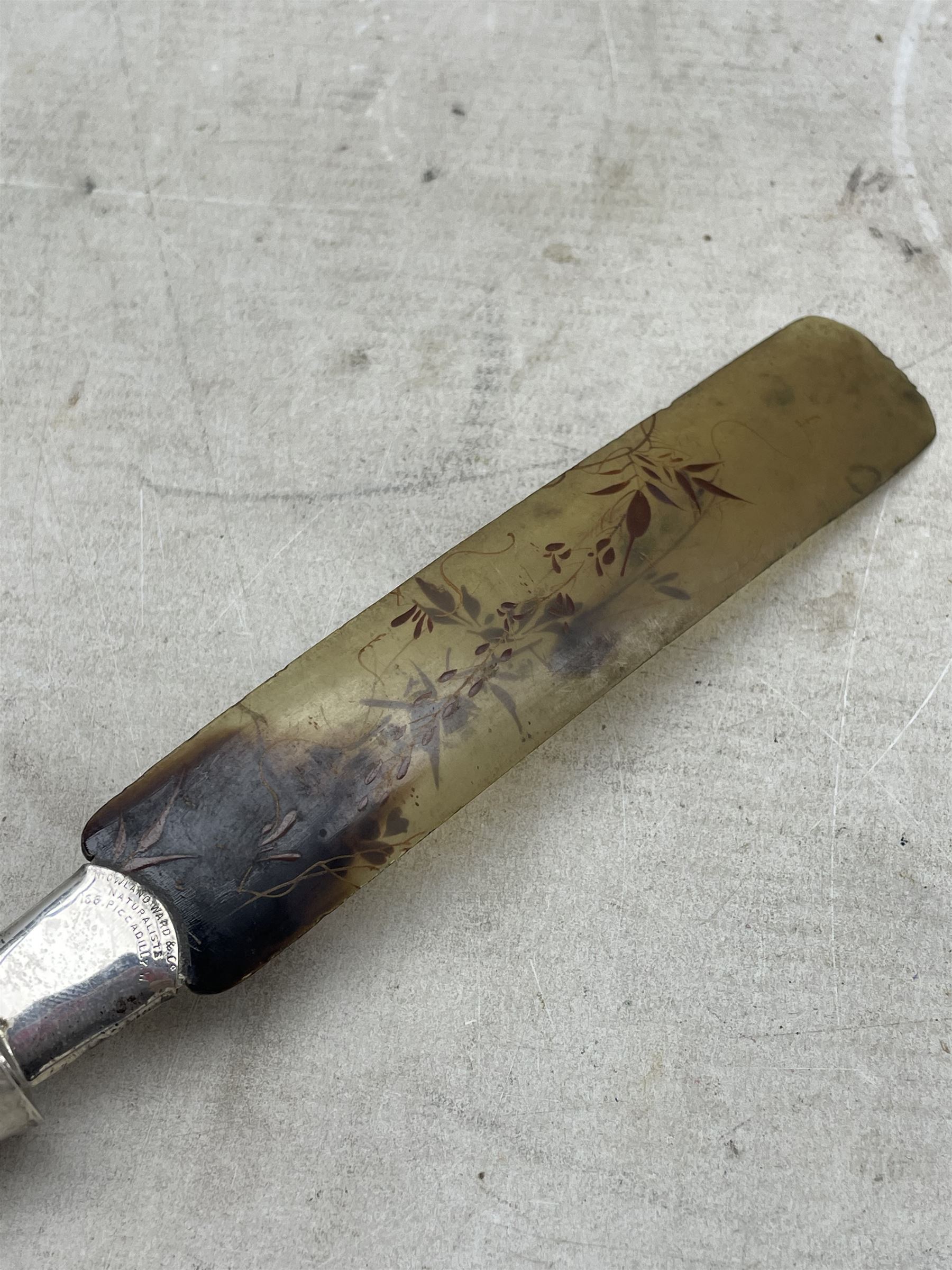 Victorian deer foot paper knife by Rowland Ward Piccadilly with silver mounts dated 1885 and horn bl - Image 4 of 5