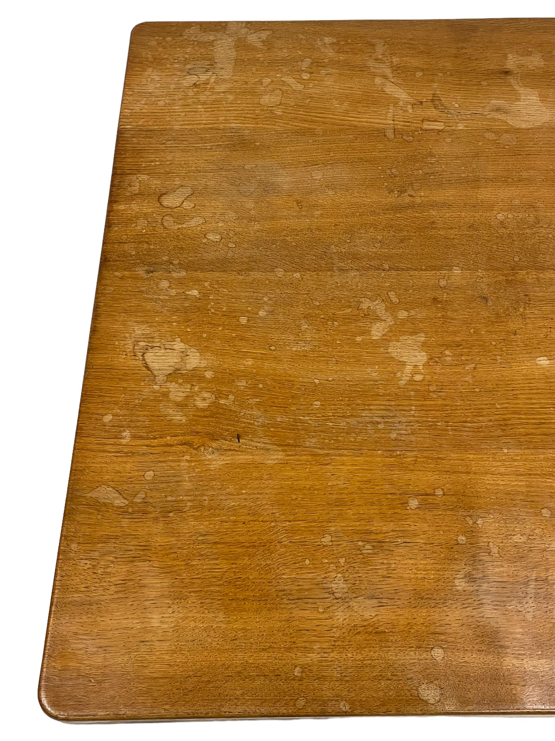 Eagleman - oak dining table - Image 6 of 9