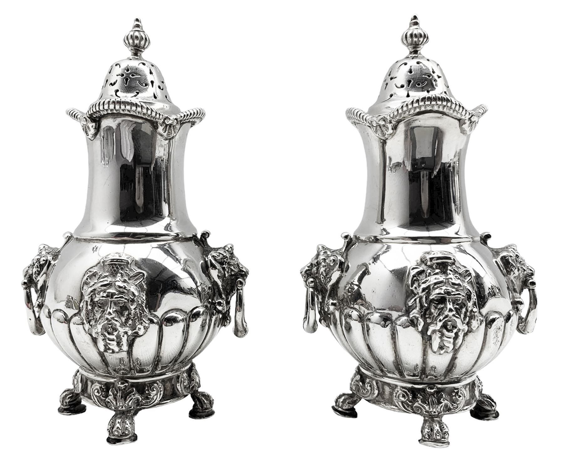 Early 20th century silver double condiment set of circular design with gadrooned borders - Image 2 of 5