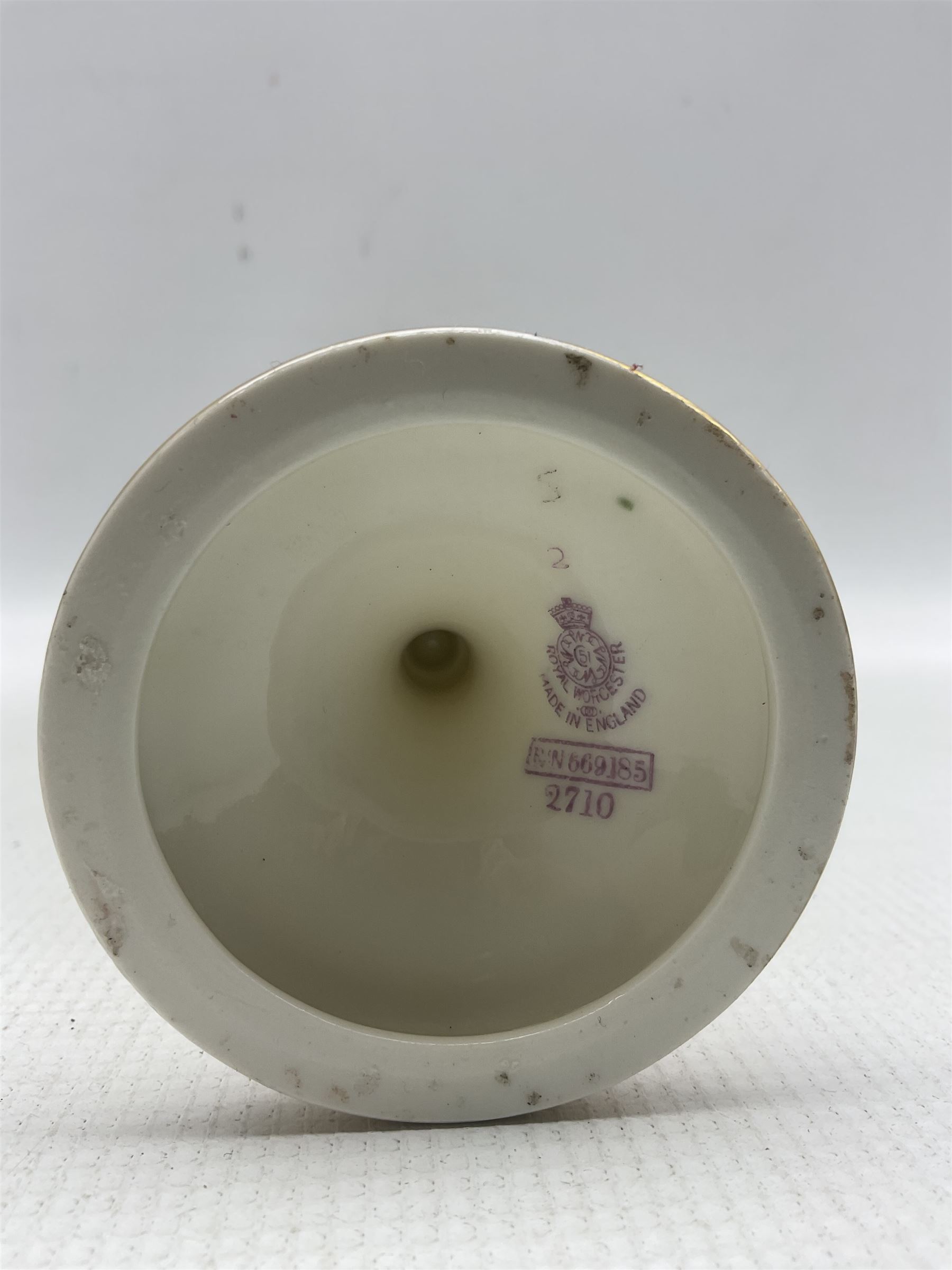 Mid 20th century Royal Worcester vase by Mildred Hunt - Image 6 of 6