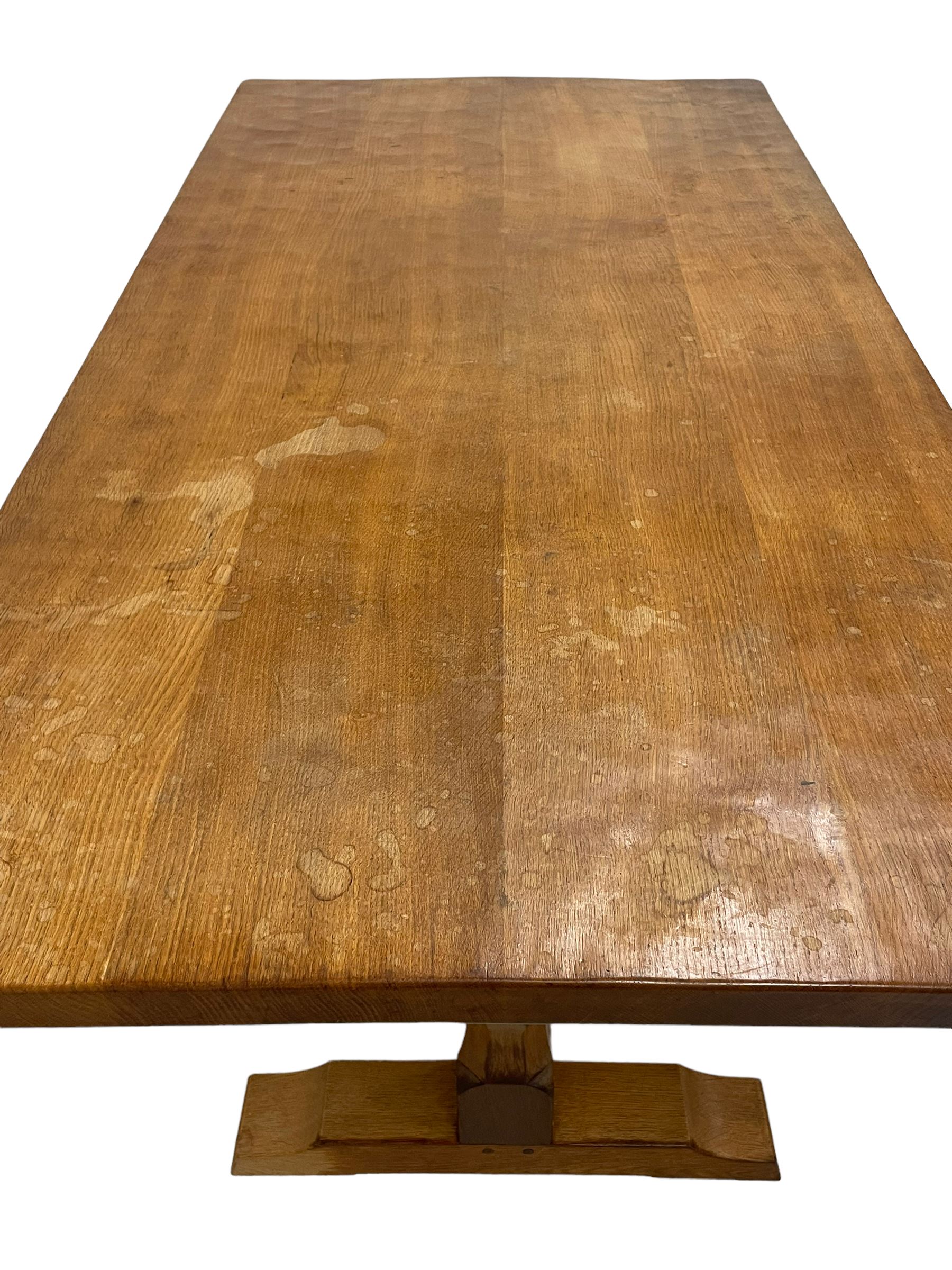 Eagleman - oak dining table - Image 7 of 9