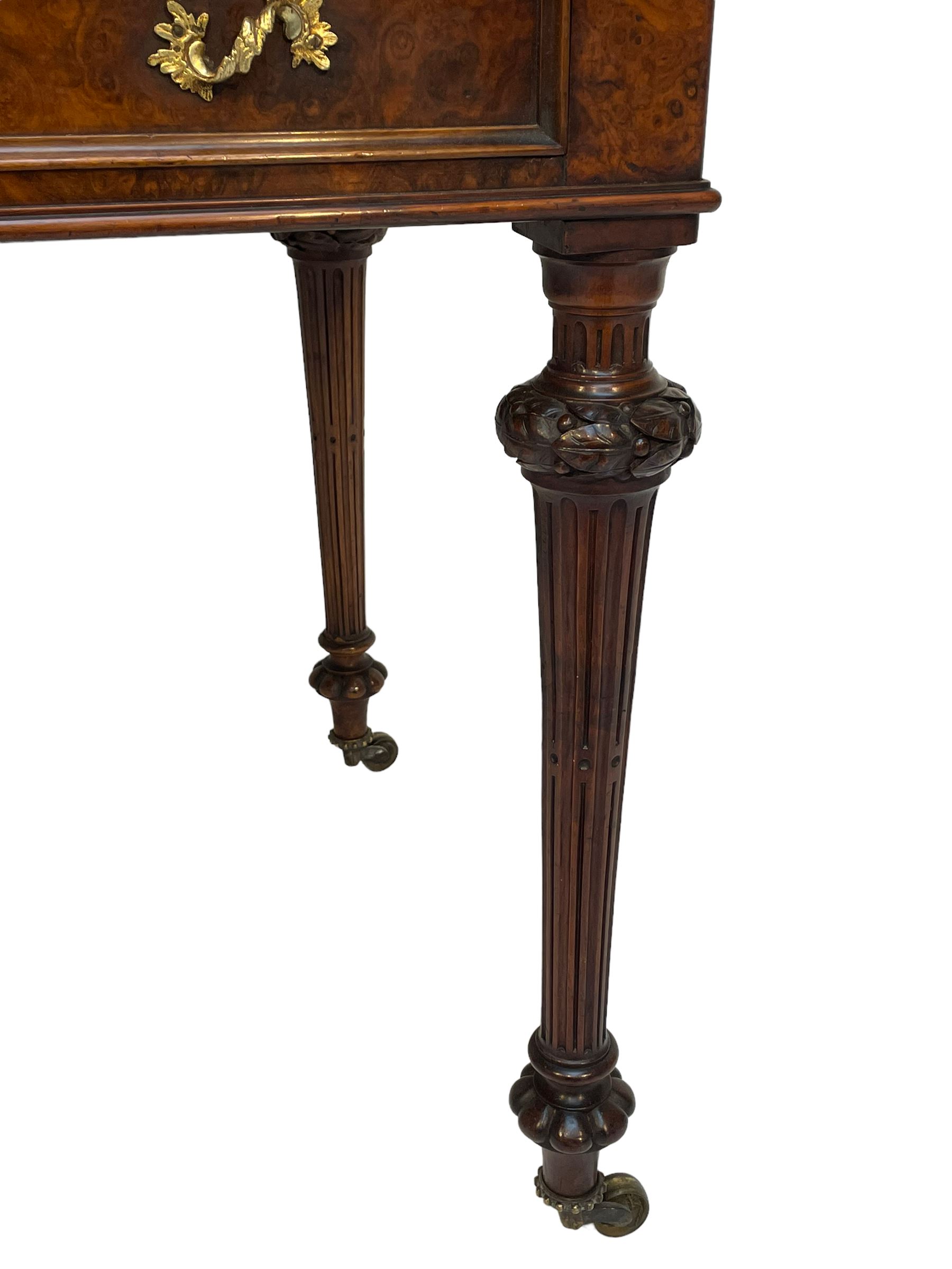 19th century figured walnut lady's writing desk or Bonheur du Jour - Image 3 of 14