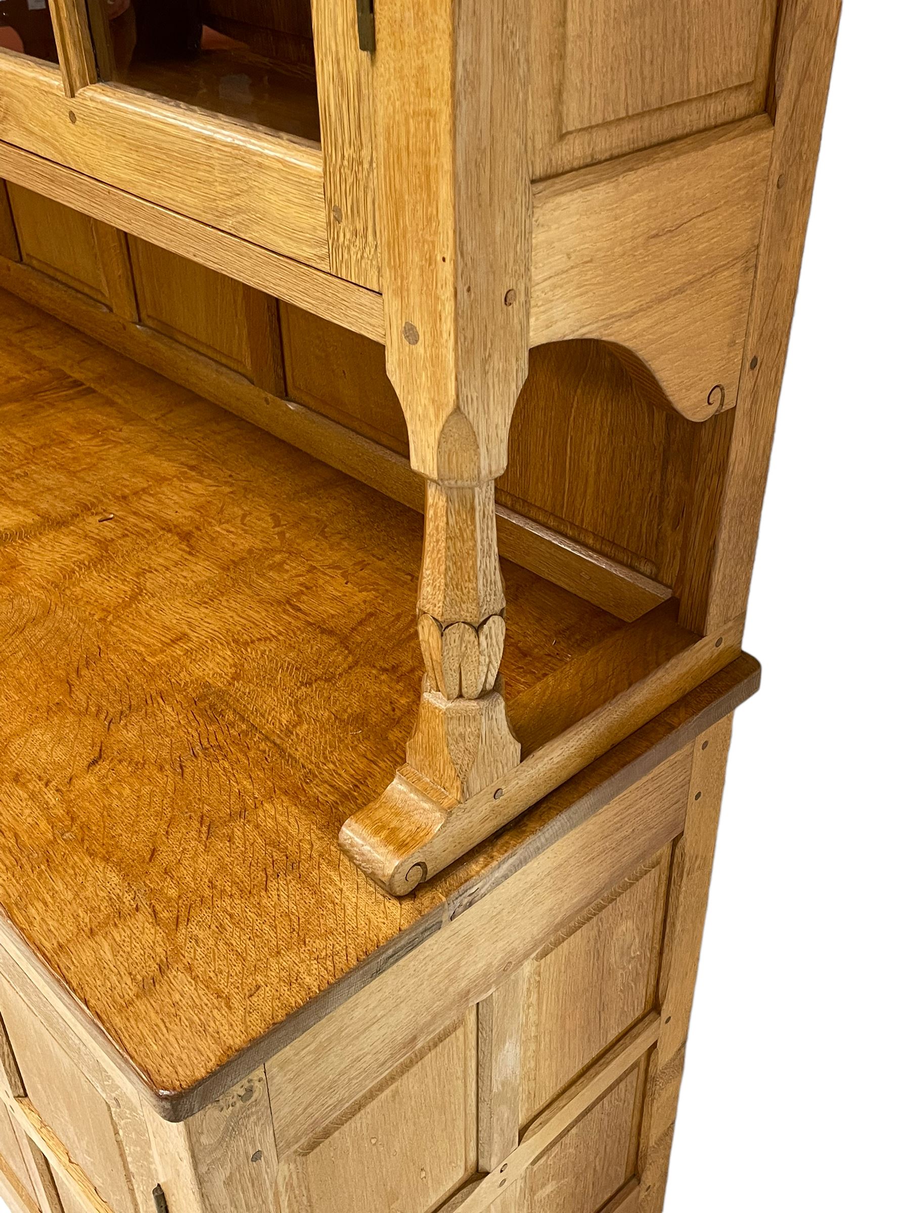 Wrenman - oak dresser - Image 5 of 9