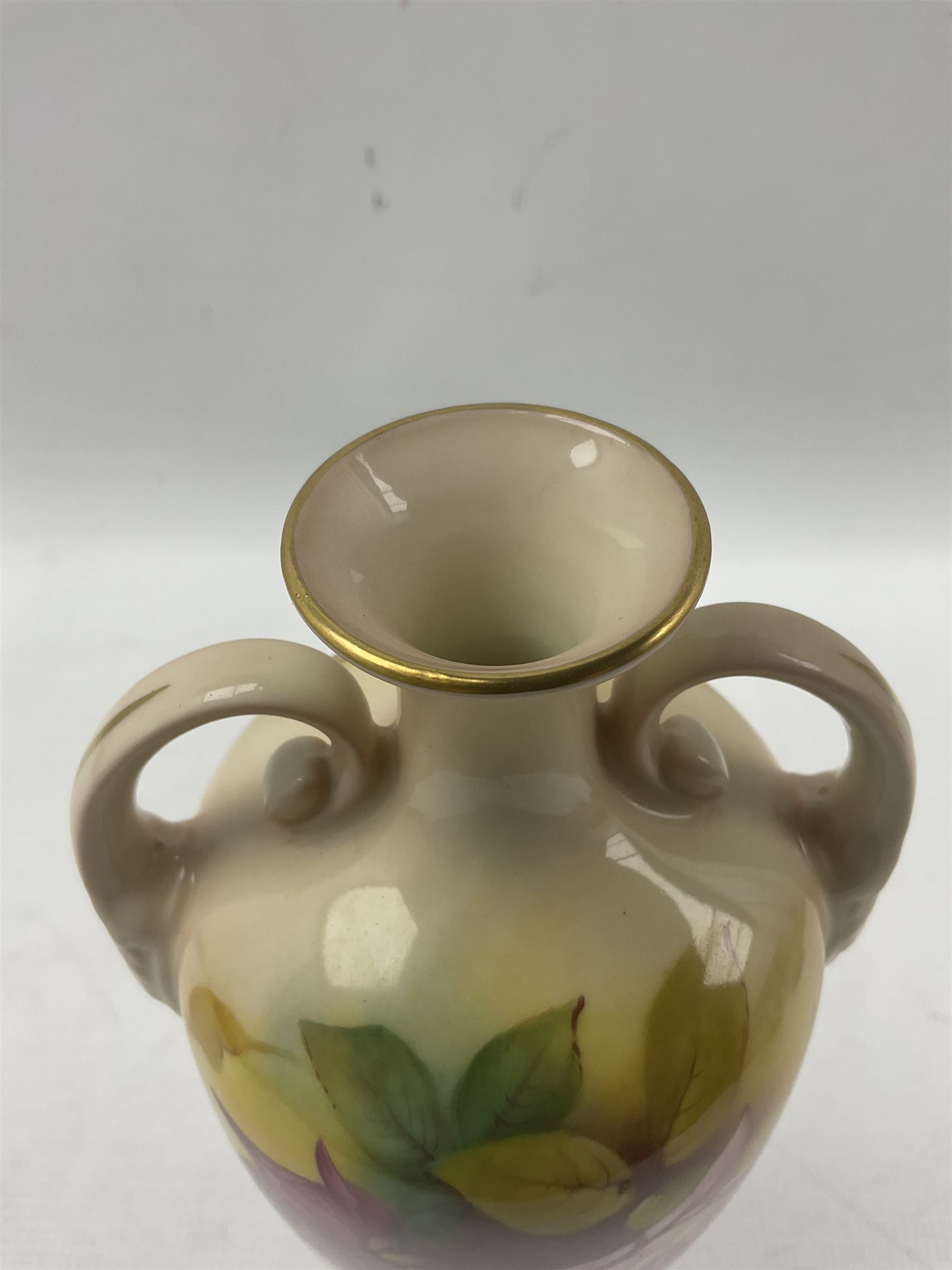 Mid 20th century Royal Worcester vase by Mildred Hunt - Image 4 of 6