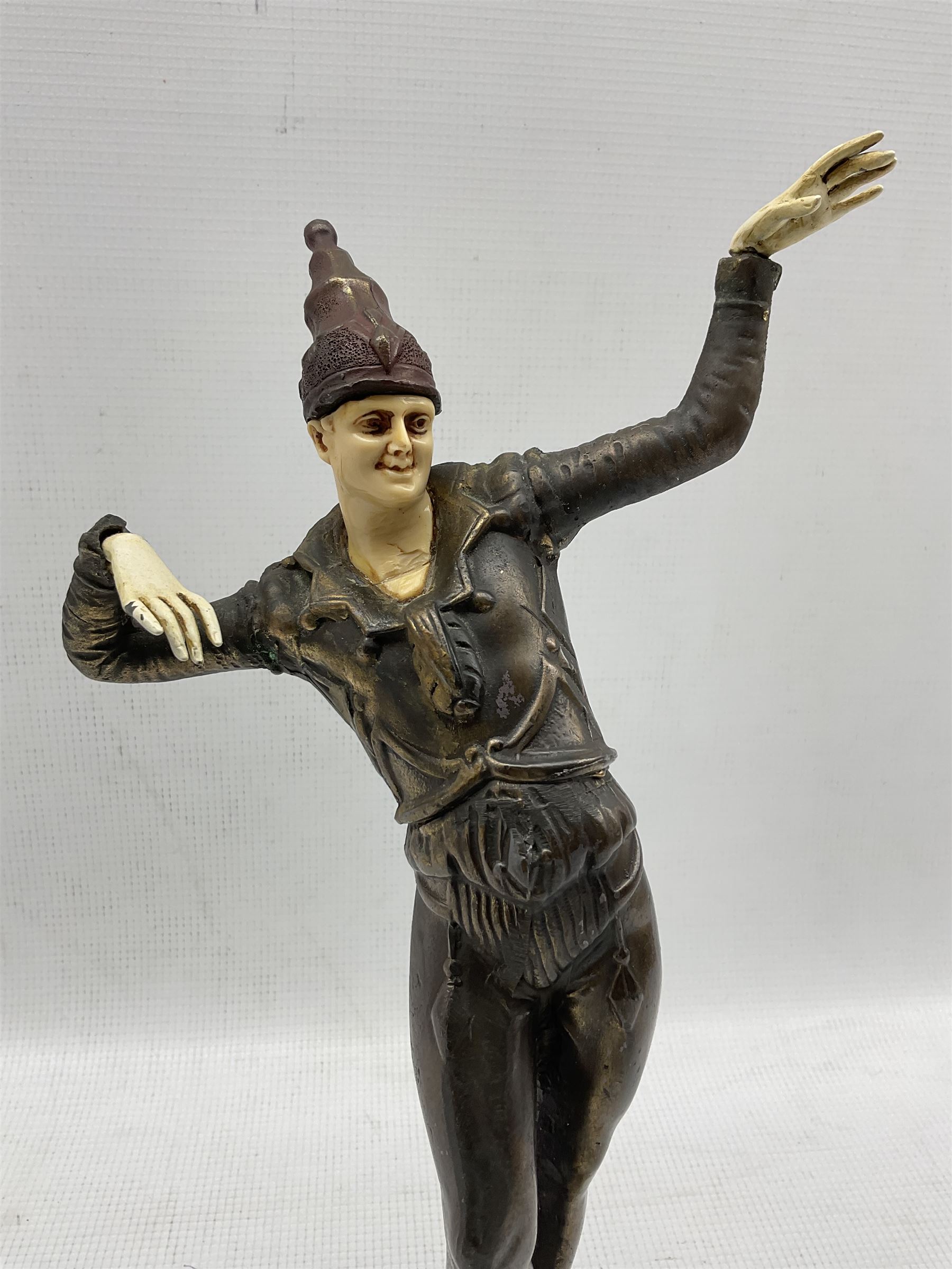 Art Deco style bronzed figure of a clown mounted on an onyx plinth - Image 2 of 3