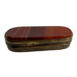 19th century agate vesta box with brass mounts and divided interior L6cm