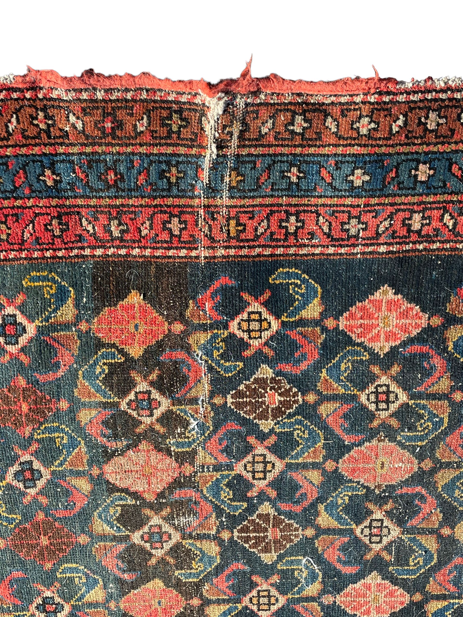 Early 20th century old Persian Hamadan runner - Bild 8 aus 9