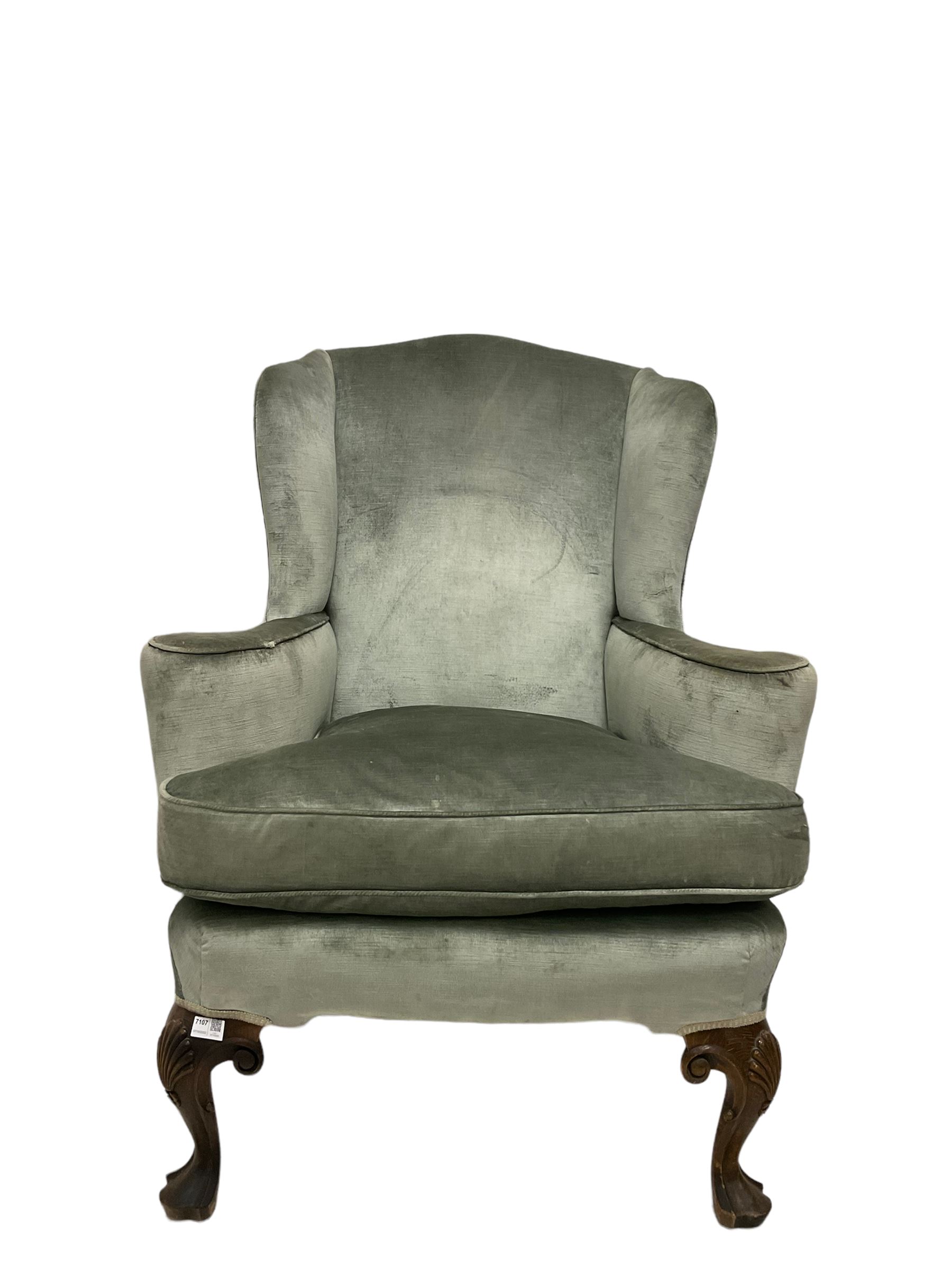 Victorian wingback armchair - Image 3 of 3