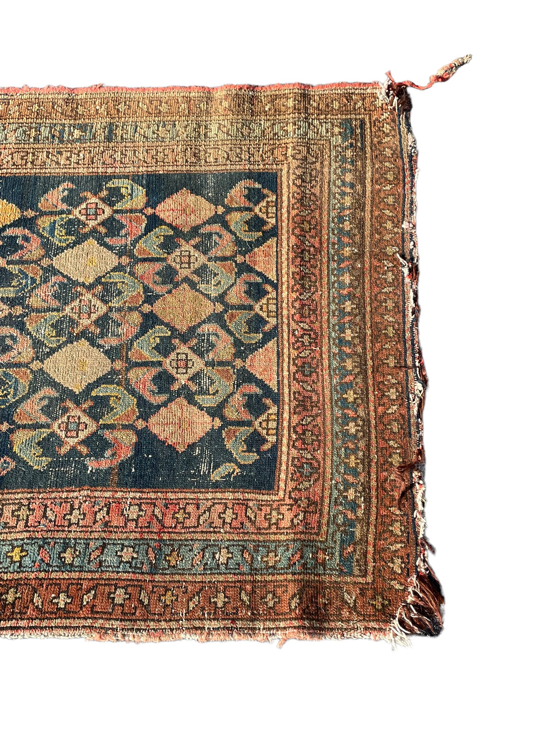 Early 20th century old Persian Hamadan runner - Bild 2 aus 9