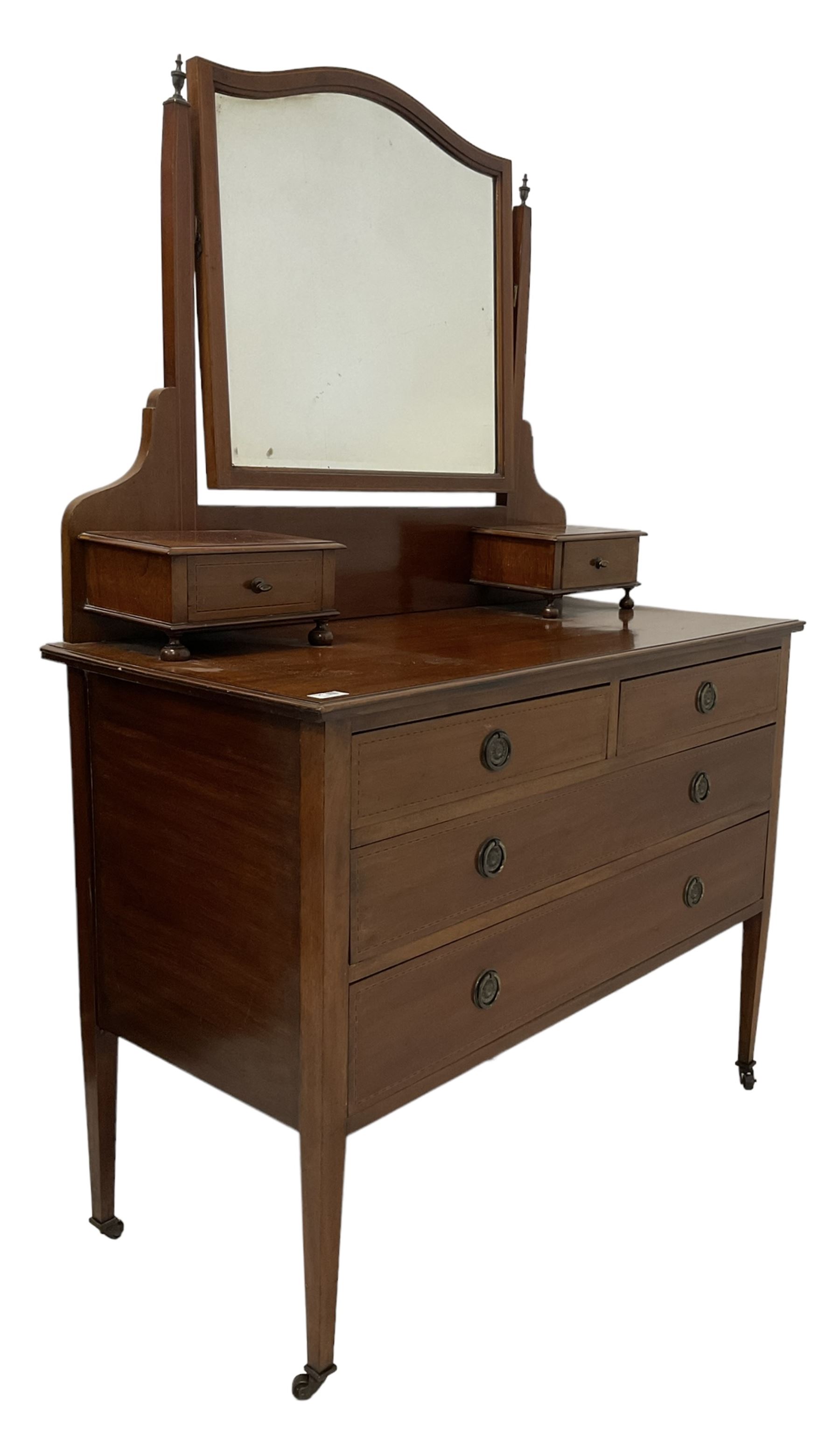 Early 20th century mahogany dressing chest