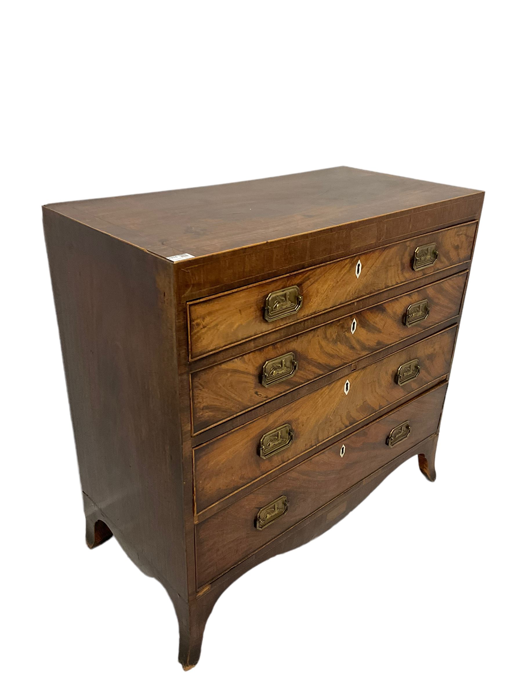 Early 19th century mahogany chest of drawers - Image 2 of 5