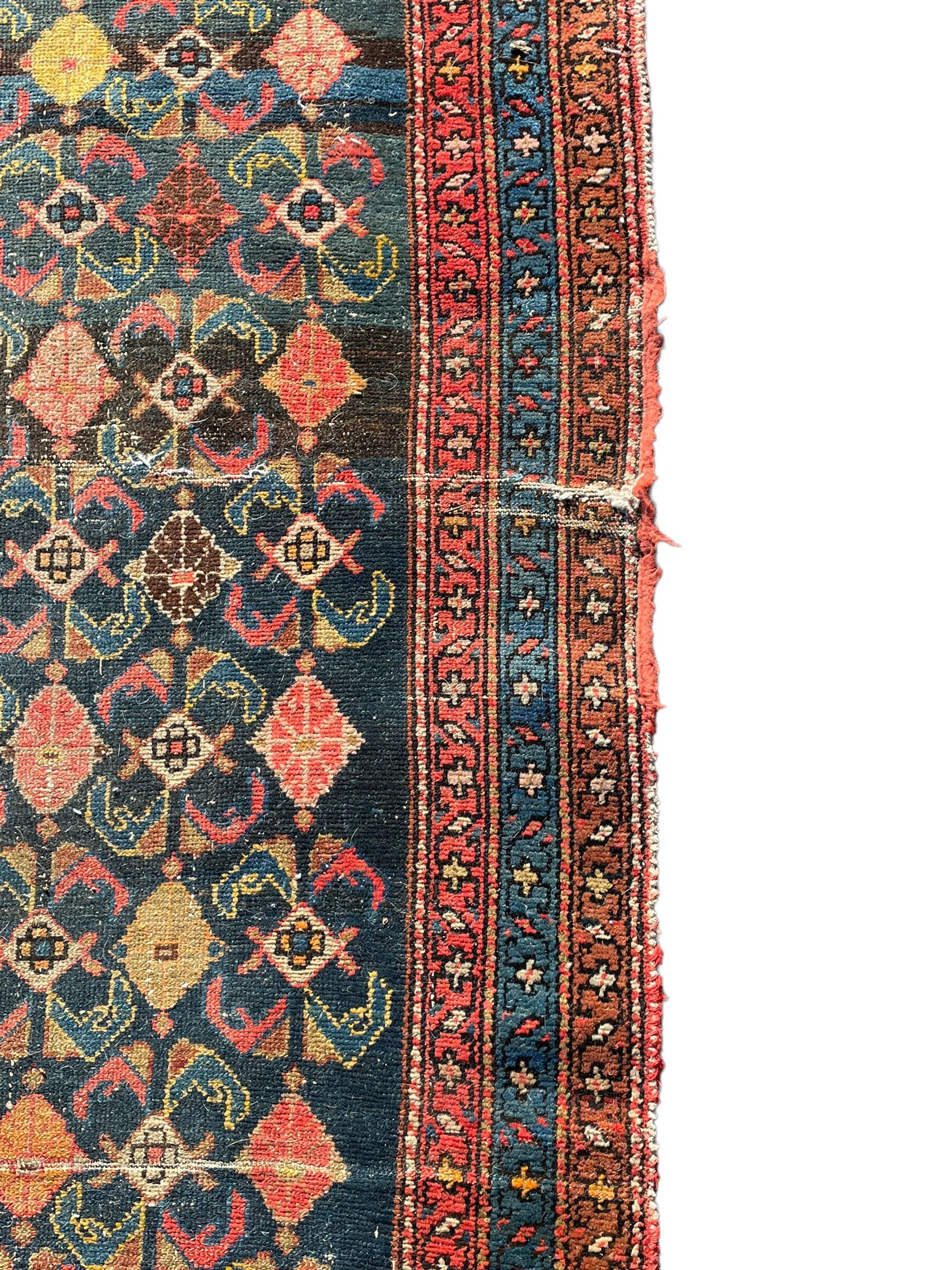 Early 20th century old Persian Hamadan runner - Bild 3 aus 9