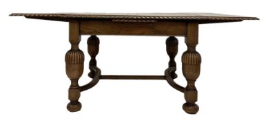 20th century extendable oak dining table